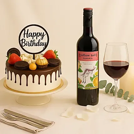 Birthday Cake & wine: Strawberry Cake 