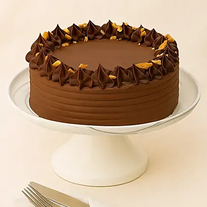 Crunchy Walnut Chocolate Cake: Housewarming Cakes