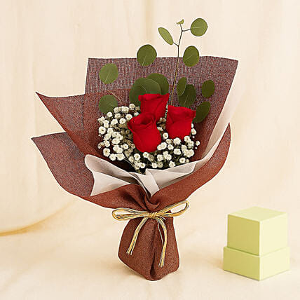 Darling Red Roses: Gifts Under 49 SGD