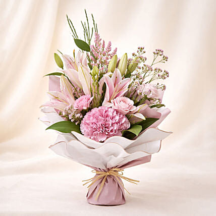 Grand Pink Petals: Hydrangea Bouquets