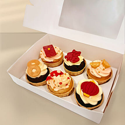 Golden Prosperity CNY Cupcakes: Vanilla Cakes