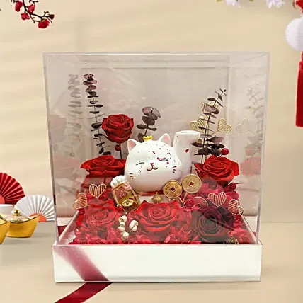 Lucky Fortune Cat Floral Box: 