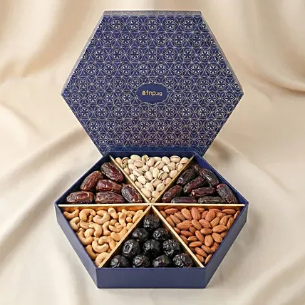 Selamat Hari Raya Dry Fruits Box: Dates Gift Boxes