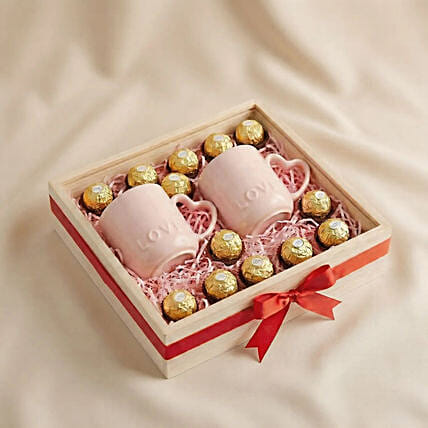 Golden Moments Couple Gift Box: Valentine's Chocolates