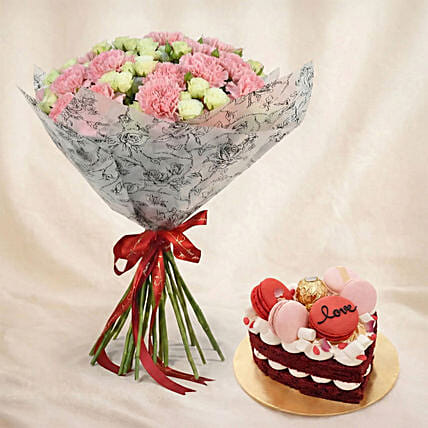 Love Joy Spray Roses Bouquet and Cake For Valentine's: Valentine's Cake