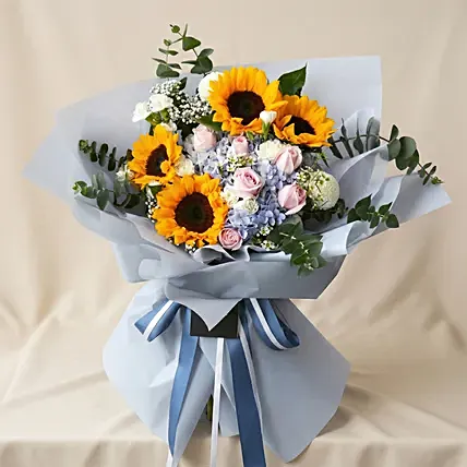 Summer Happiness Floral Bunch: Carnations Bouquets