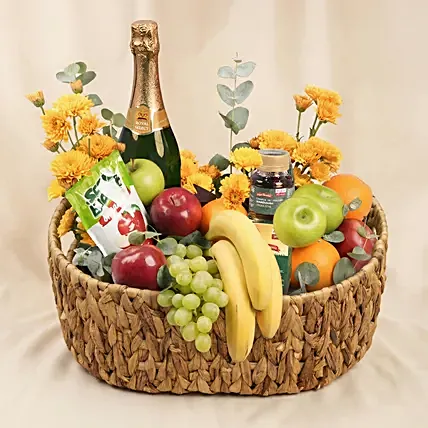 Sweetness Basket with Fresh Fruits: Hari Raya Hampers