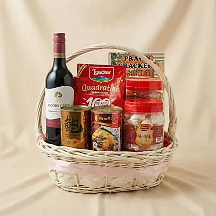 Festive Harmony Celebration Hamper: Wine Gift Sets