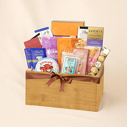 Chocolates and Cheese Hamper: Chocolate Hampers Singapore