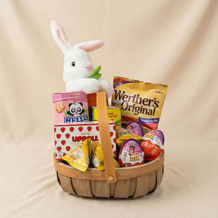 Easter Treats Hamper: Sweets 