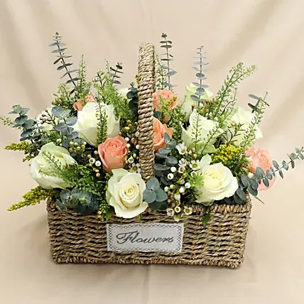 Beautiful Flowers Arrangement: Flowers