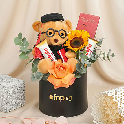 Graduation Celebration Box: Graduation Gifts