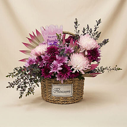 Mothers Day Flowers Basket: Mother's Day Gifts