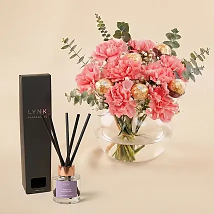 Pink Carnation chocolate Vase Arrangement with Diffuser: Combo Gifts Singapore