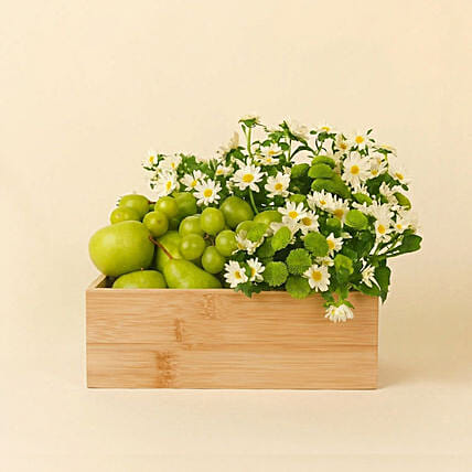 Green Serenity Basket: Fruit Hampers 