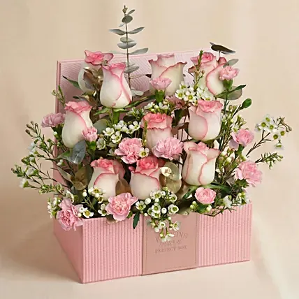Pink Roses Gentle Beauty Box: Flowers