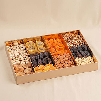 Dried and Dry Bites Box: Sweets 