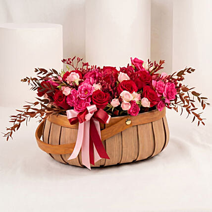 Basket of Love Roses: I Miss U Flowers