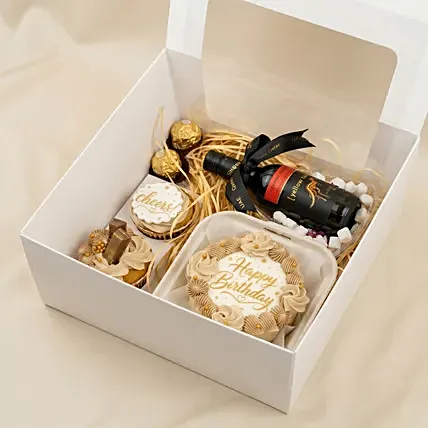Yellow Tail & Ferrero Rocher Bento Cake Surprise Birthday Box: Vanilla Cakes