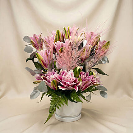 Lilies Beauty Arrangement: Lilies