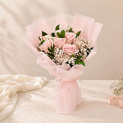 Beautiful Pink Roses Bunch: Baby's Breath Flowers