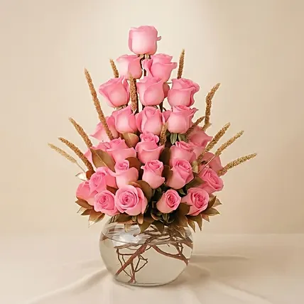 28 Pink Roses Beauty: Rose Day Gifts