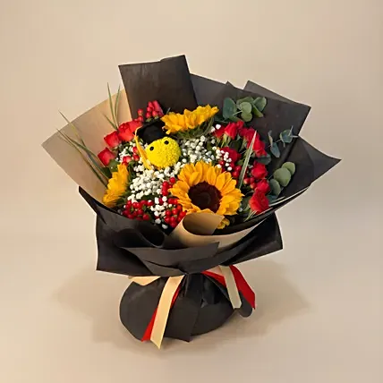 Radiant Graduation Sunflower & Red Rose Bouquet: Graduation Gifts Singapore