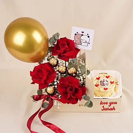 Personalised Gift Box Red Roses Love with Cake: Flowers in a Box