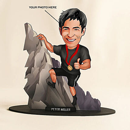 Personalized Men Achiever Caricature: Personalised Caricatures