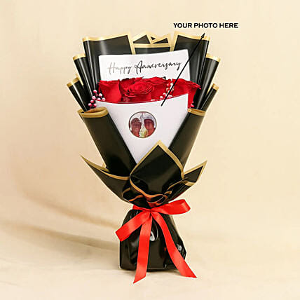 Anniversary Roses of Love: Flowers With Personalised Gifts