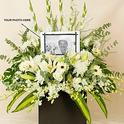 Personalised Frame Sympathy Grand Flower Stand: Condolence Flower Stands