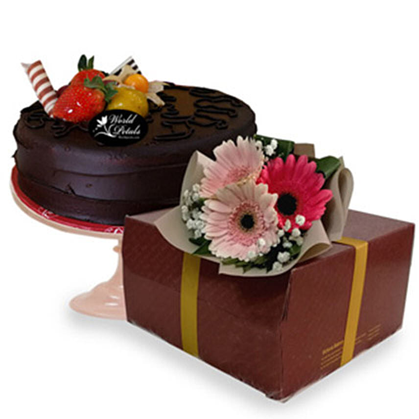 Special Dark Chocolate Sponge Cake