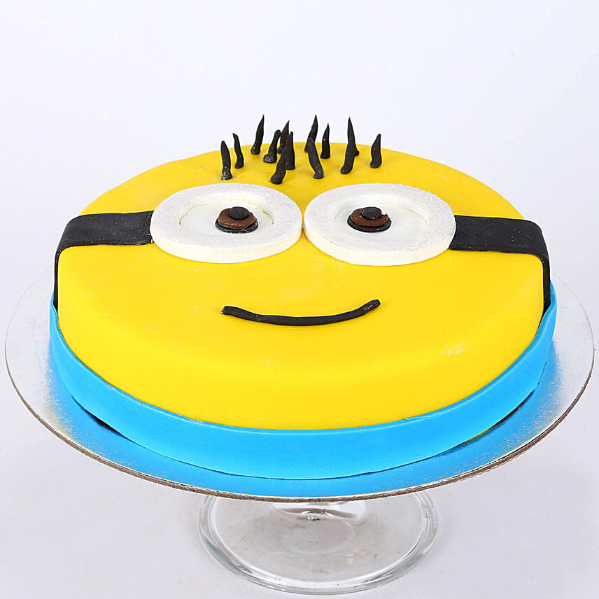 Minion For You Cake