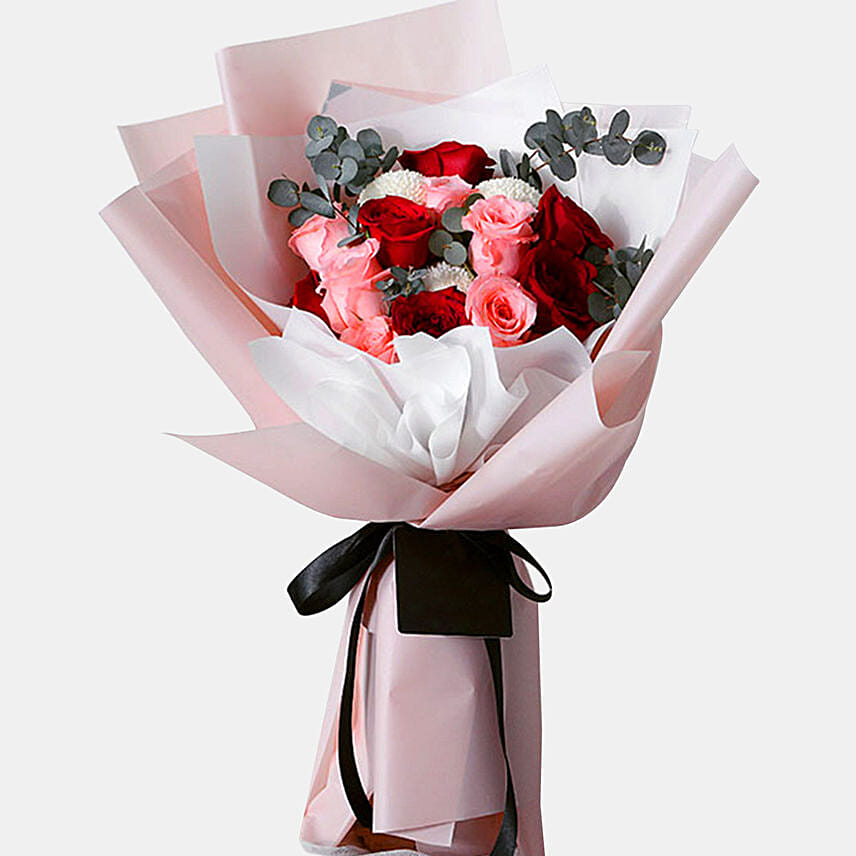 N Love With Roses Bunch MYS