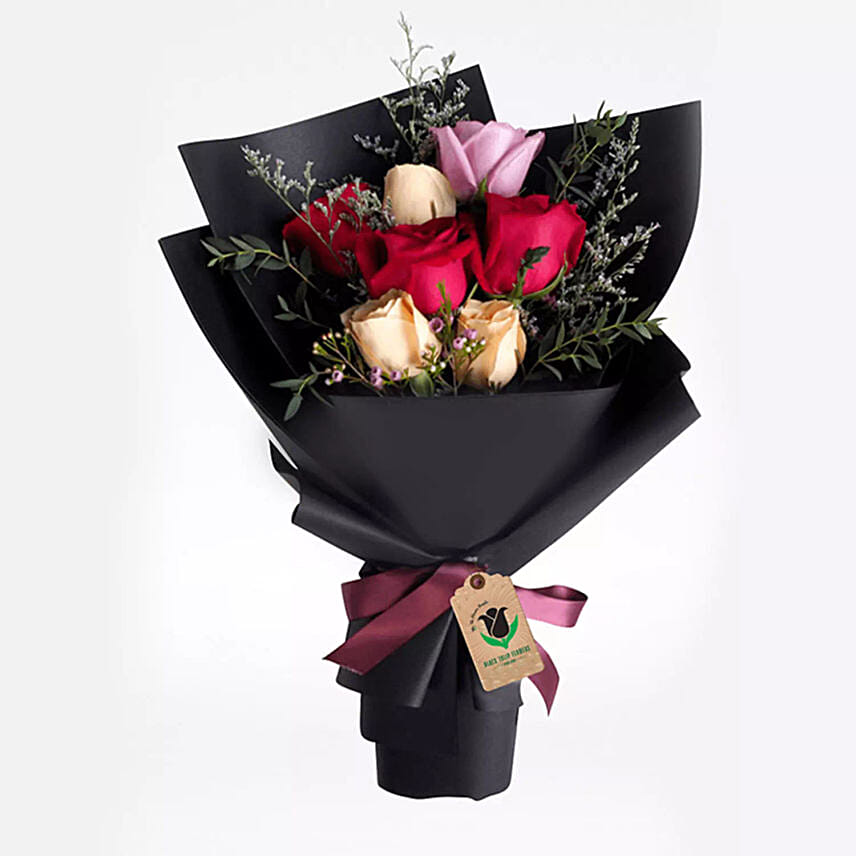 Delightful 10 Roses Bunch