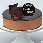 Irresistible Crunchy Chocolate Cake For Bhai Dooj