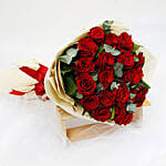 20 Timeless Red Roses Bouquet With Mini Cheesecake