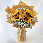Ravishing Sunflowers With Chocolate Cake