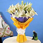 Beautiful 7 White Oriental Lilies Bouquet with Mini Mousse Cake