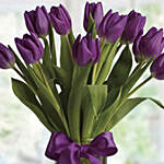 10 Sweet Tulips In Glass Vase With Tesco Rosso Wine