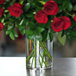 Ravishing 200 Red Roses In Glass Vase