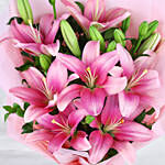 Moms Love Lily Flowers Bouquet