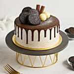 Yummy Kit Kat & Orio Dripping Cake