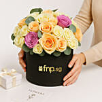 Mix Roses in Black Box