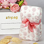 Its a Baby Girl Flowers giftset and Balloon