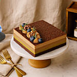 Dubai Chocolate Cake with Tulip and Hydrangea Radiance