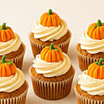 Pumpkin-Themed Carrot Cupcakes