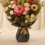 Gold Drops Christmas Flowers Bouquet