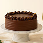 Walnut Chocolate Cake with Moet