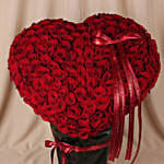 Grand Roses Heart Love Gesture